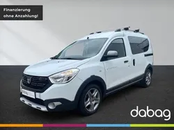 Weiß Gebraucht 2020 Dacia Dokker Stepway Van | 16.975 € (Fairer Preis)