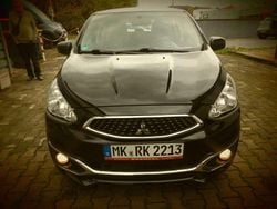 Schwarz Gebraucht 2017 Mitsubishi Space Star Diamant Edition Kleinwagen | 6.900 € (Guter Preis)