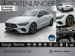 Weiß Gebraucht 2023 Mercedes CLA180 Advanced Limousine | 29.998 € (Fairer Preis)