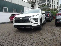 Andenweiß Gebraucht 2022 Mitsubishi Eclipse Cross Basis SUV | 19.897 € (Superpreis)