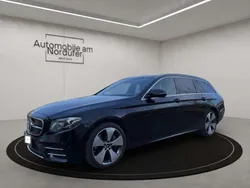 Schwarz unilack Gebraucht 2017 Mercedes E350 AMG line Kombi | 23.490 € (Guter Preis)