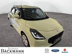 Gelb Neu 2025 Suzuki Swift Club Limousine | 17.700 €