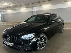 Schwarz Gebraucht 2020 Mercedes E220 AMG line Limousine | 27.000 € (Teuer)