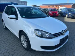 Weiß Gebraucht 2012 VW Golf VI Trendline Limousine | 5.480 € (Fairer Preis)