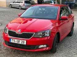 Rot Gebraucht 2015 Skoda Fabia Kleinwagen | 7.100 € (Etwas zu teuer)