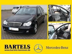 Schwarz metallic Gebraucht 2006 Mercedes C320 Avantgarde Kombi | 10.990 €
