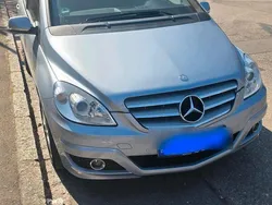 Blau Gebraucht 2008 Mercedes 200 Limousine | 5.999 €