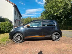 Schwarz Gebraucht 2017 VW up! high up! Kleinwagen | 10.390 € (Fairer Preis)