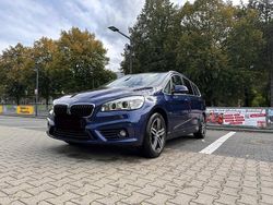 Blau Gebraucht 2016 BMW 218 Kombi | 9.000 €