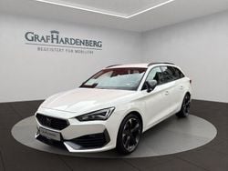 Weiß Gebraucht 2023 Cupra Leon Limousine | 25.555 € (Guter Preis)