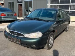 Grün Gebraucht 1998 Ford Mondeo Limousine | 550 € (Superpreis)