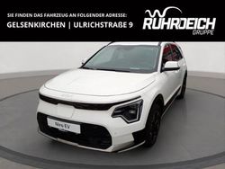 Weiss Gebraucht 2024 Kia e-Niro Inspiration SUV | 38.490 €