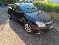 Schwarz Gebraucht 2006 Opel Tigra Sport Cabrio | 1.600 € (Guter Preis)