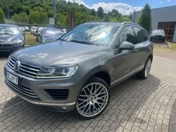Grau Gebraucht 2015 VW Touareg Terrain Tech SUV | 23.990 € (Fairer Preis)