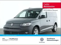 Grau Gebraucht 2024 VW Caddy Maxi Basis Van / Kleinbus | 35.320 € (Teuer)