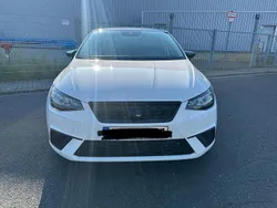 Weiß Gebraucht 2022 Seat Ibiza Kleinwagen | 15.500 € (Guter Preis)