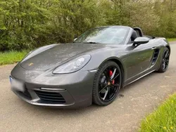 Grau Gebraucht 2017 Porsche 718 Boxster S Cabrio | 66.666 € (Etwas zu teuer)