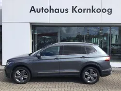 Platinum grey metallic (metallic) Gebraucht 2022 VW Tiguan Allspace Elegance SUV | 34.990 € (Guter Preis)