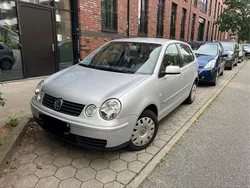 Silber Gebraucht 2004 VW Polo Cricket Limousine | 999 € (Guter Preis)