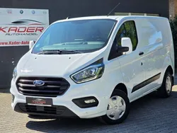 Weiß Gebraucht 2023 Ford Transit Custom Van / Kleinbus | 19.300 €