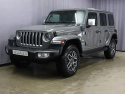 Pau granite crystal meta.../grau Gebraucht 2022 Jeep Wrangler Unlimited Sahara SUV | 59.980 € (Fairer Preis)