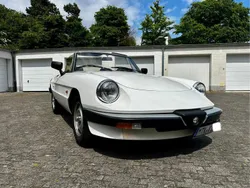 Weiß Gebraucht 1989 Alfa Romeo Spider Cabrio | 16.000 €
