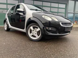 Schwarz Gebraucht 2006 Smart ForFour Limousine | 2.490 € (Fairer Preis)
