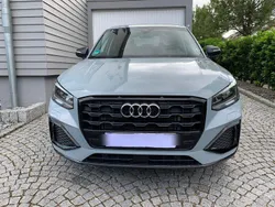 Grau Gebraucht 2024 Audi Q2 Advanced SUV | 33.000 € (Etwas zu teuer)