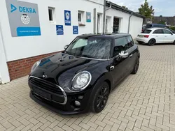 Schwarz Gebraucht 2017 Mini ONE Kleinwagen | 12.380 € (Fairer Preis)