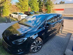 Schwarz Gebraucht 2019 Ford S-MAX ST-Line Van / Kleinbus | 15.799 € (Fairer Preis)