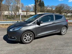 Grau Gebraucht 2018 Ford Fiesta Vignale Kleinwagen | 11.800 € (Fairer Preis)