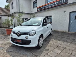 Weiß Gebraucht 2017 Renault Twingo Life Kleinwagen | 6.495 € (Fairer Preis)