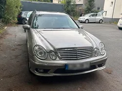 Silber Gebraucht 2004 Mercedes E220 Elegance Kombi | 2.000 € (Fairer Preis)