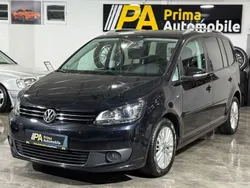 Schwarz Gebraucht 2015 VW Touran Cup Van / Kleinbus | 10.999 € (Fairer Preis)
