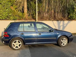 Gold Gebraucht 2000 VW Golf IV Kleinwagen | 1.000 € (Guter Preis)
