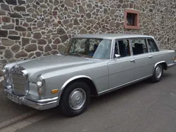 Silber Gebraucht 1971 Mercedes 600 Limousine | 119.000 €