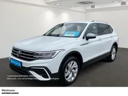 Pure white Gebraucht 2024 VW Tiguan Allspace Life SUV | 34.990 € (Guter Preis)