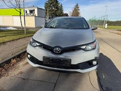Grau Gebraucht 2018 Toyota Auris Team Limousine | 13.500 € (Fairer Preis)