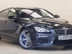 Azuritschwarz (metallic) Gebraucht 2016 BMW M6 Competition Edition Coupé | 49.999 € (Fairer Preis)
