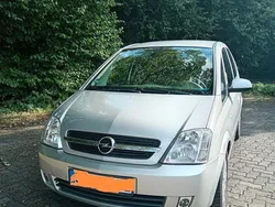 Silber Gebraucht 2005 Opel Meriva Cosmo Van / Kleinbus | 1.000 € (Superpreis)