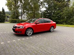 Rot Gebraucht 2013 Skoda Octavia Elegance Limousine | 10.500 € (Fairer Preis)