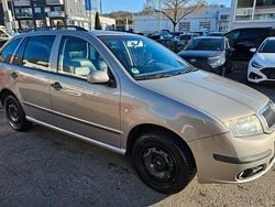 Beige Gebraucht 2007 Skoda Fabia Elegance Kombi | 1.500 € (Guter Preis)