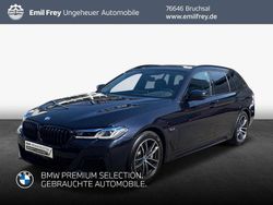 M carbonschwarz metallic Gebraucht 2023 BMW 530e Basis Kombi | 41.990 € (Etwas zu teuer)