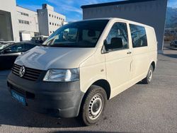Grau Gebraucht 2009 VW T5 Van | 10.999 € (Etwas zu teuer)