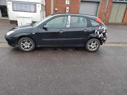 Schwarz Gebraucht 2004 Ford Focus Limousine | 800 € (Fairer Preis)