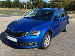 Blau Gebraucht 2019 Skoda Octavia Style Kombi | 16.900 € (Guter Preis)