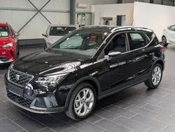 Schwarz Gebraucht 2024 Seat Arona FR SUV | 23.900 € (Fairer Preis)