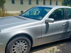 Silber Gebraucht 2003 Mercedes E320 Elegance Limousine | 4.999 € (Fairer Preis)