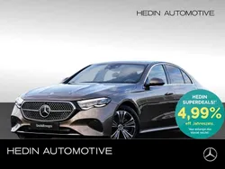 Braun Gebraucht 2024 Mercedes E200 Avantgarde Limousine | 46.410 € (Fairer Preis)
