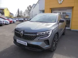 Grau Gebraucht 2023 Renault Austral Techno SUV | 33.997 € (Fairer Preis)